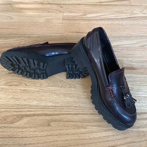 Zara basic collection shoes size 36 brand New (The price is negotiable ) - Picture 2 of 5